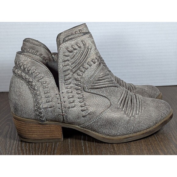 Not Rated Nosara Ankle Boots Womens 8 Taupe Gray Boho Western Vegan Side Zip - Picture 5 of 12